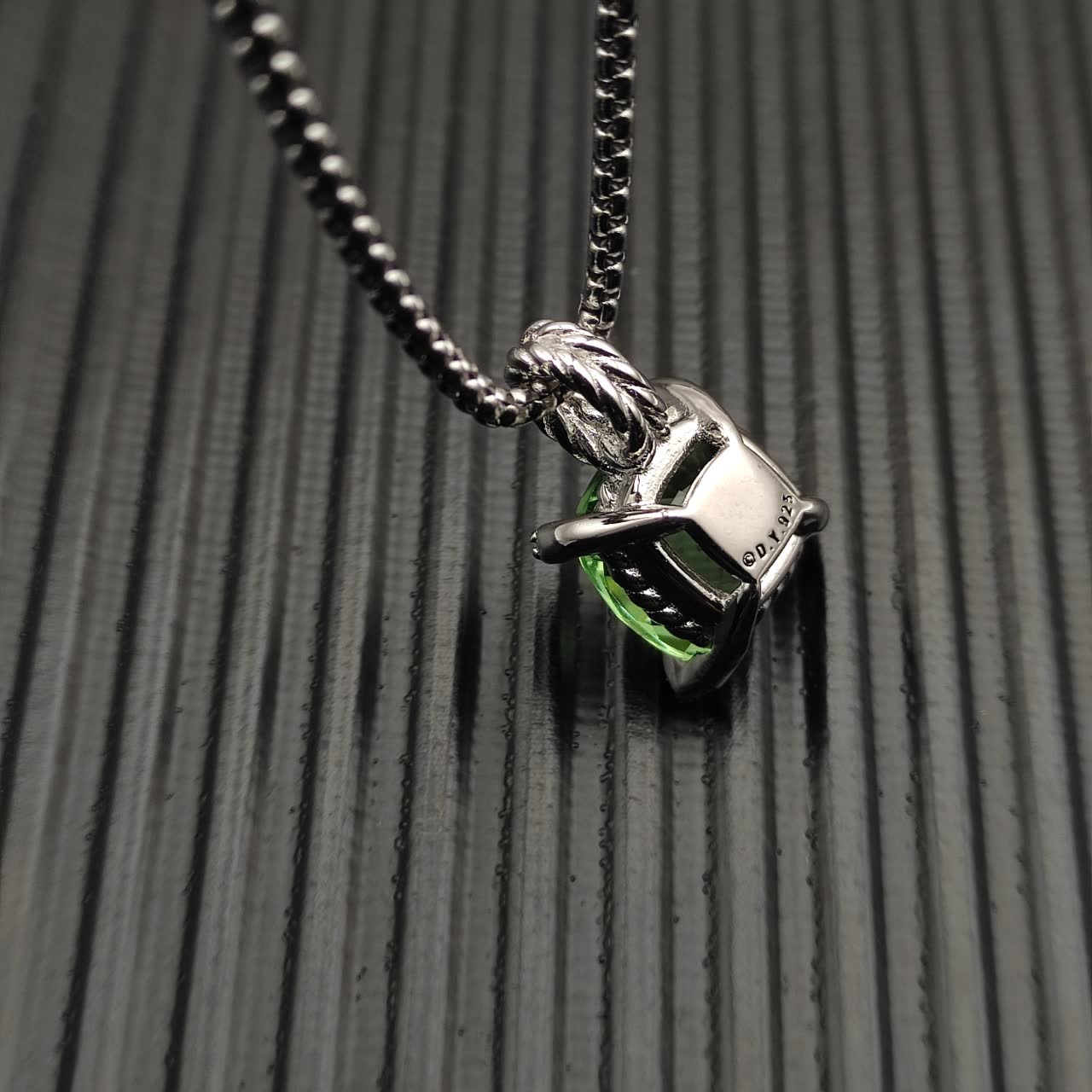 David Yurman Emerald Green Pendant Necklace